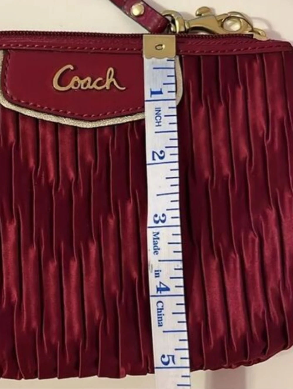 Coach Ashley Vintage Y2K Satin Burgundy Wristlet Red Pleated Clutch Bag - Picture 3 of 4